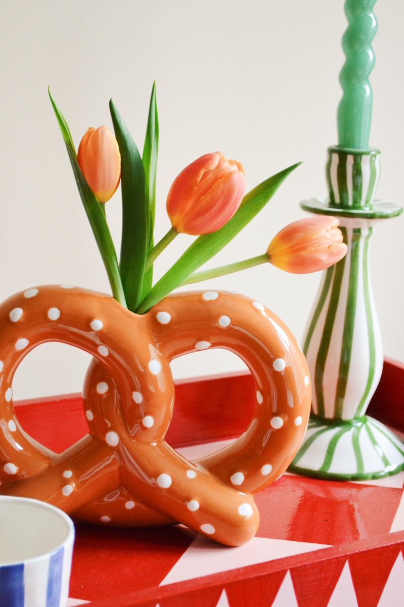 Pretzel Vase