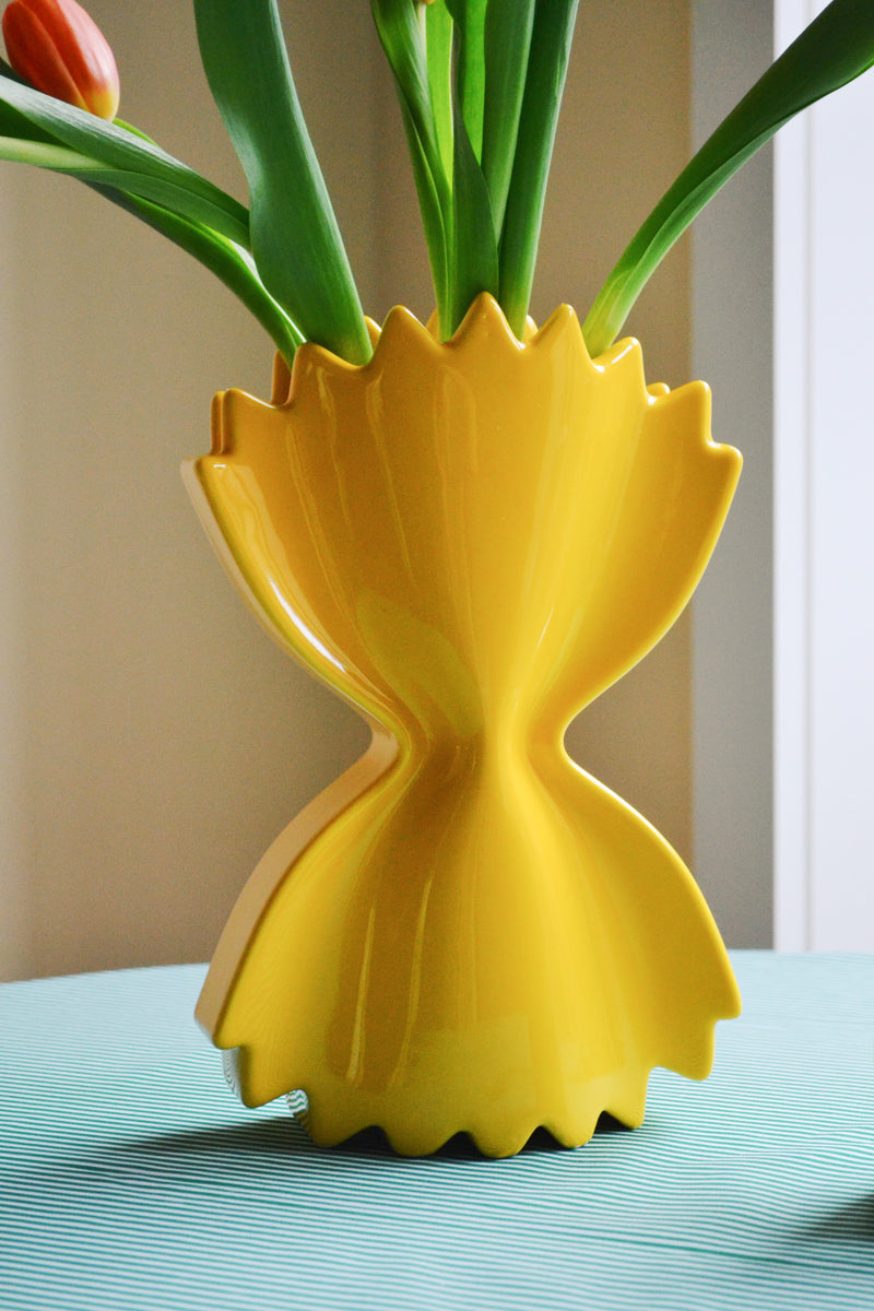 Pasta Vase