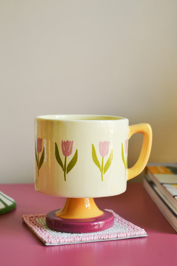 Vintage Pedestal Tulips Mug