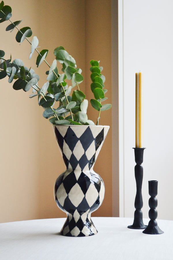 Harlequin Vase - Black