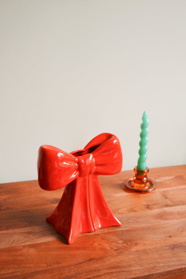 Red Bow Vase