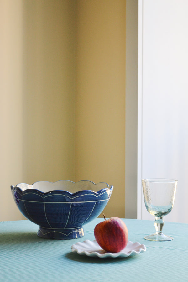 Dark Blue Scalloped Stoneware Bowl