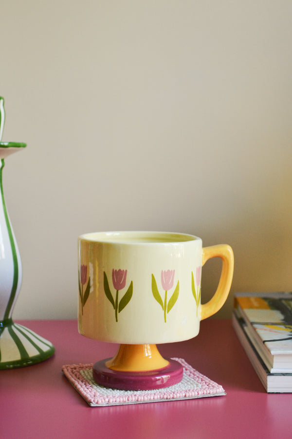 Vintage Pedestal Tulips Mug