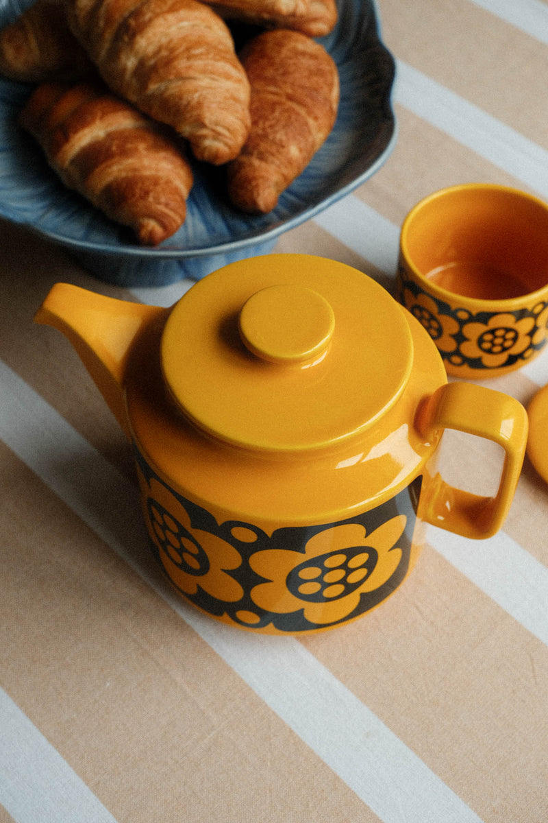 Hornsea / Magpie | Teapot Geo Flower Yellow